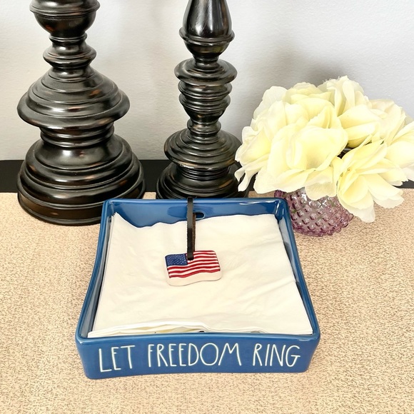 NWT Rae Dunn LET FREEDOM RING 🇺🇸Ceramic Napkin Holder - Picture 2 of 9